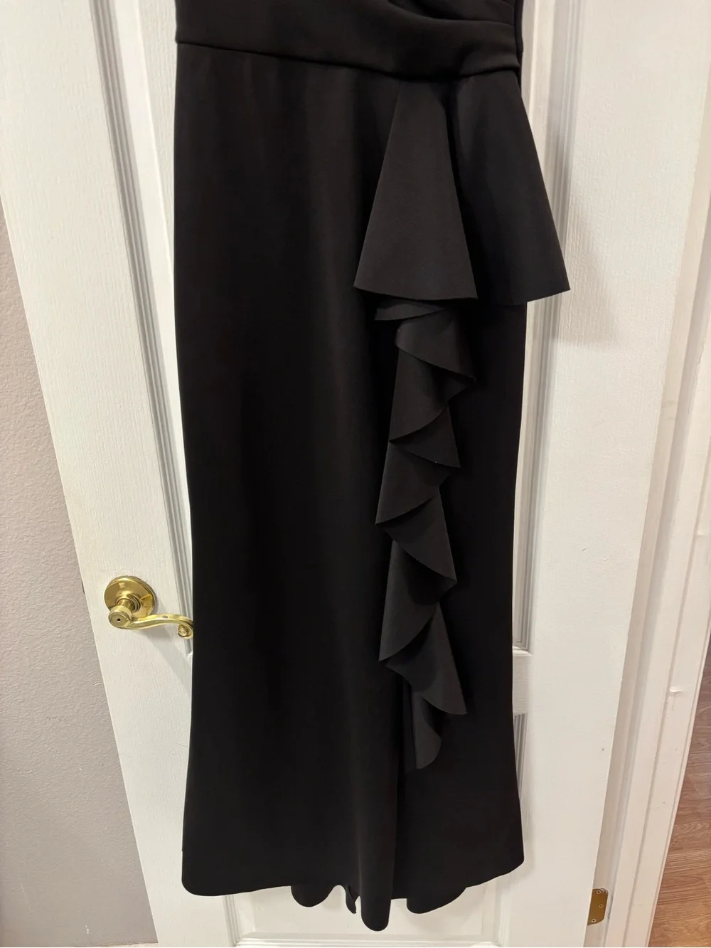 Jessica Howard Black Sleeveless Cascade Ruffle-Front Scuba Fabric Formal Dress